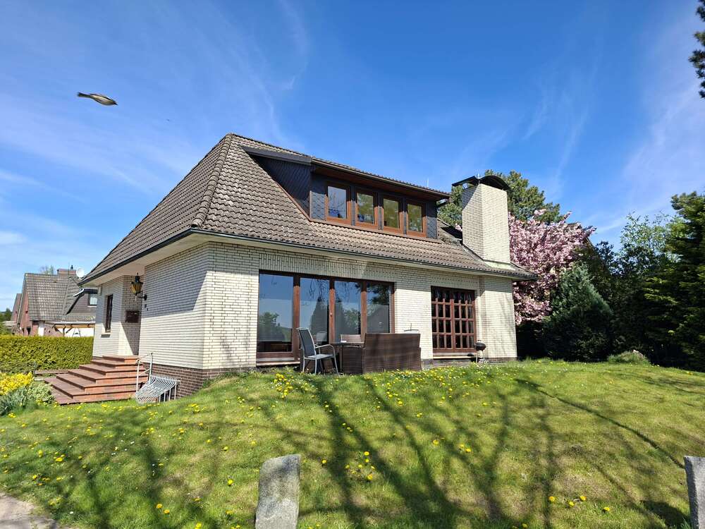Thumbnail-Haus zum Mieten in Jork 1.300,00 € 145 m²