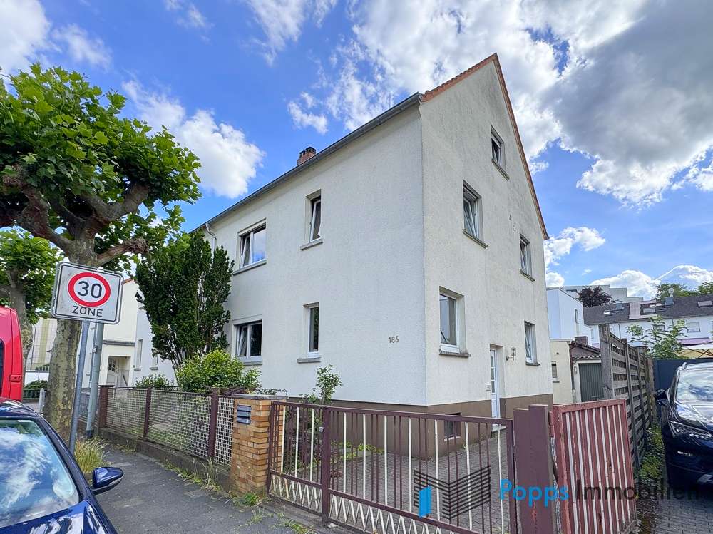 Thumbnail-Haus zum Kaufen in Kelkheim (Taunus) 520.000,00 € 191 m²
