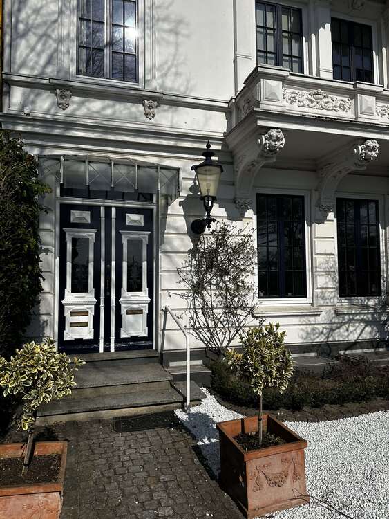 Thumbnail-Wohnung zum Kaufen in Hamburg 1.495.000,00 € 108 m²