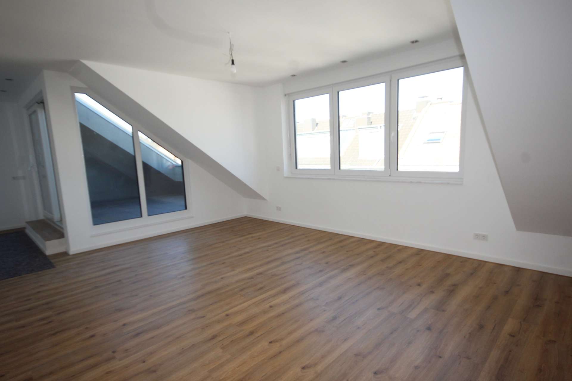 Thumbnail-Wohnung zum Mieten in Düsseldorf 1.207,00 € 64 m²