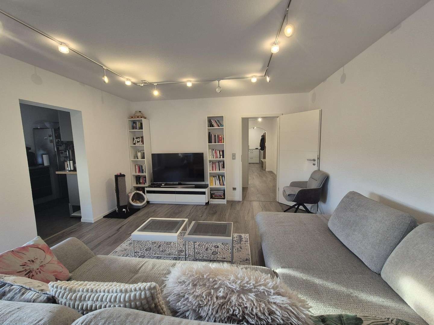 Thumbnail-Wohnung zum Kaufen in Pforzheim 269.000,00 € 80 m²