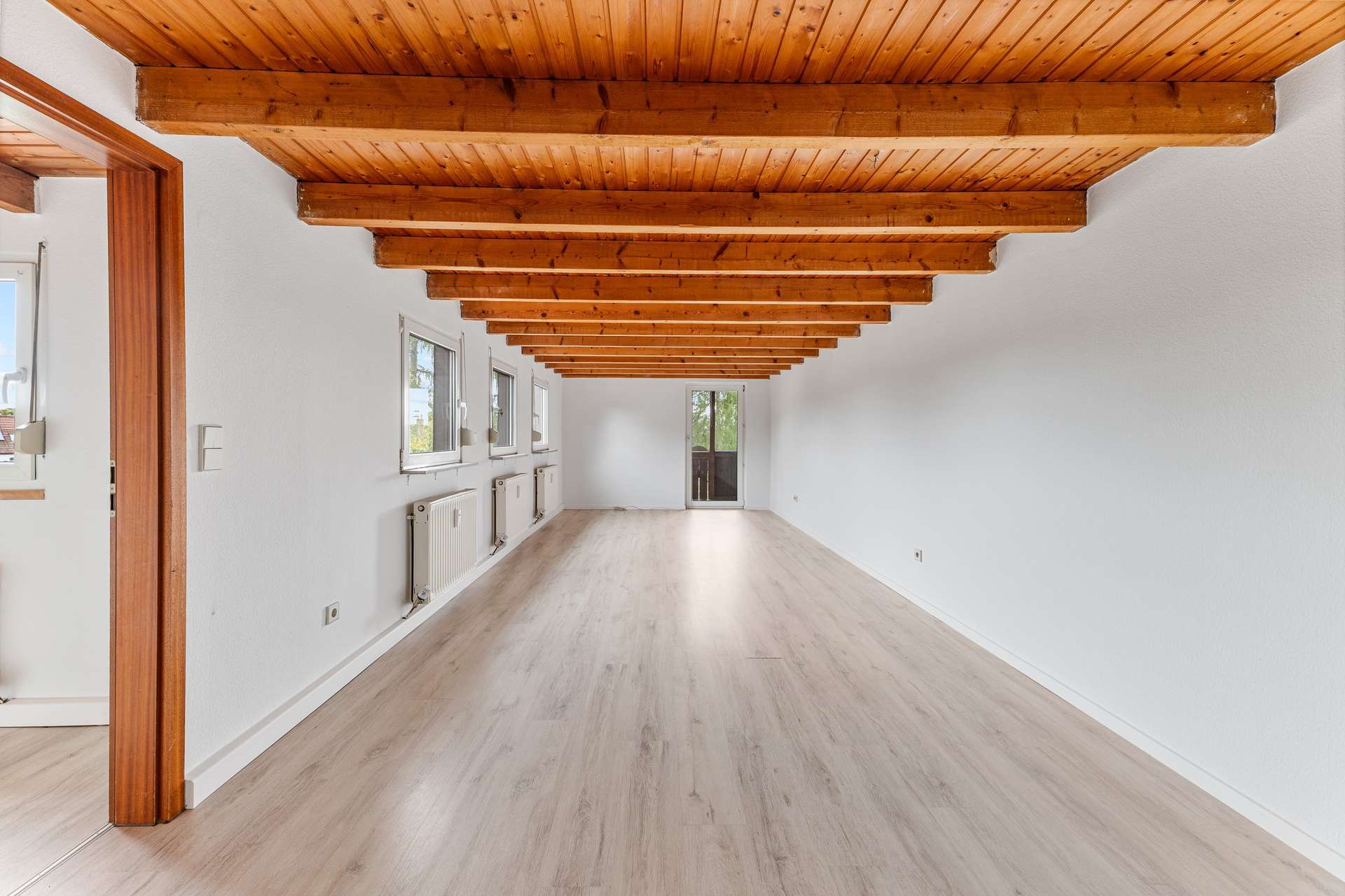 Thumbnail-Wohnung zum Kaufen in Sindelfingen 220.000,00 € 56 m²