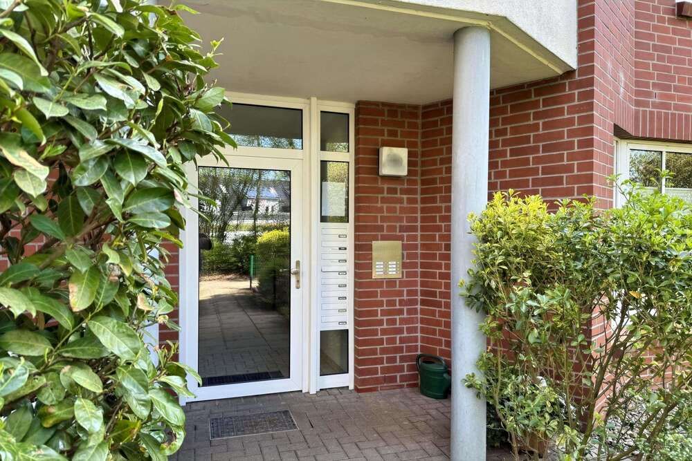 Thumbnail-Wohnung zum Kaufen in Buxtehude 333.000,00 € 103 m²