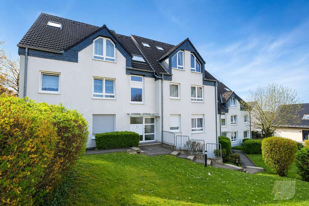 Thumbnail-Haus zum Kaufen in Solingen 2.200.000,00 € 1050 m²