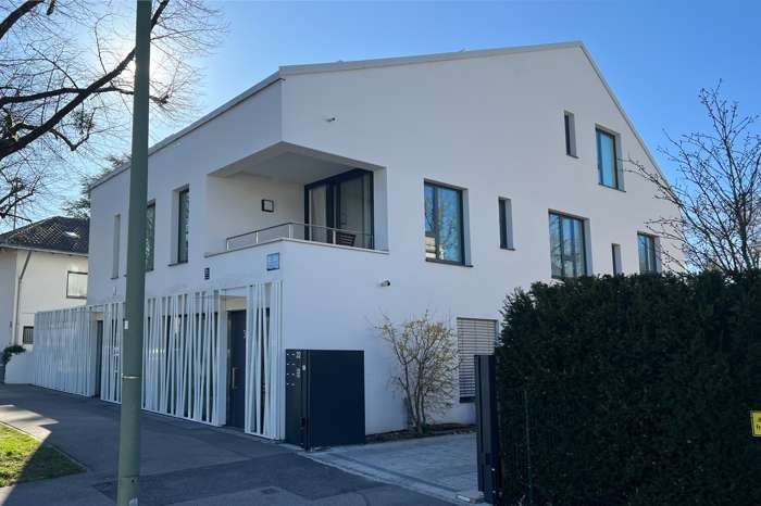 Thumbnail-Haus zum Kaufen in München 1.595.000,00 € 185 m²