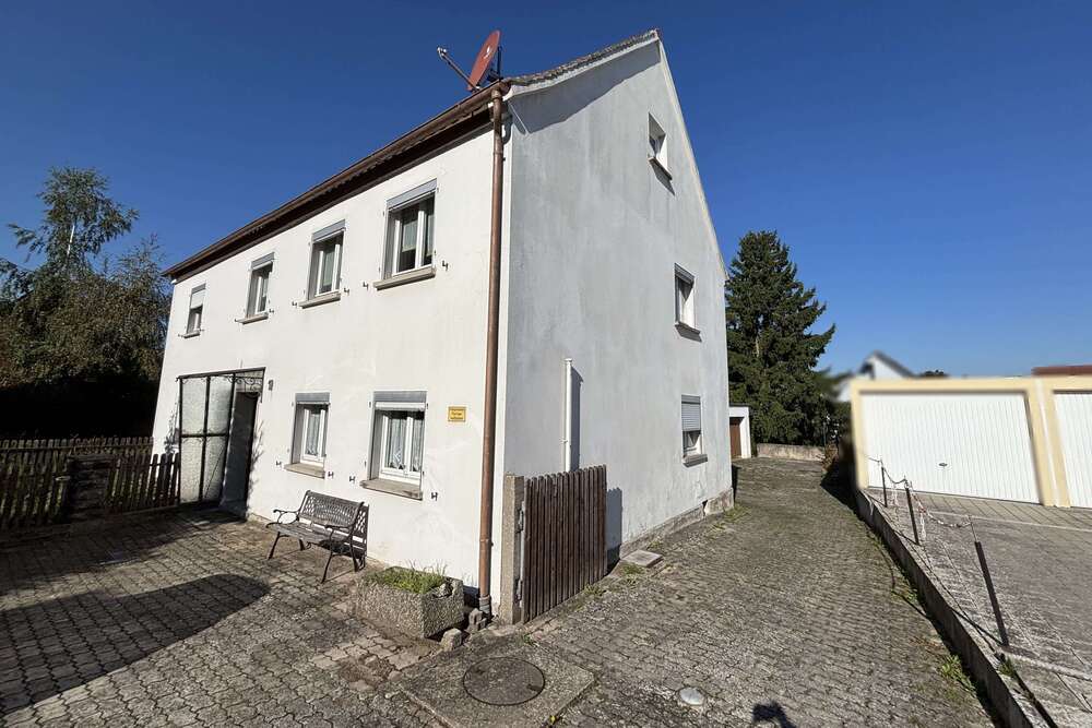 Thumbnail-Haus zum Kaufen in Schopfloch 155.000,00 € 140 m²