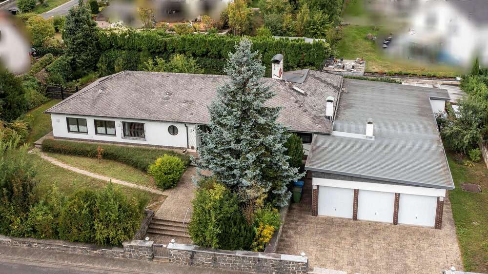 Thumbnail-Haus zum Kaufen in Fischbachtal 549.000,00 € 207 m²