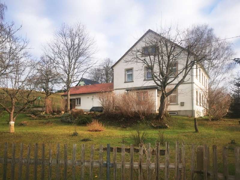 Thumbnail-Haus zum Kaufen in Cunewalde 140.000,00 € 180 m²