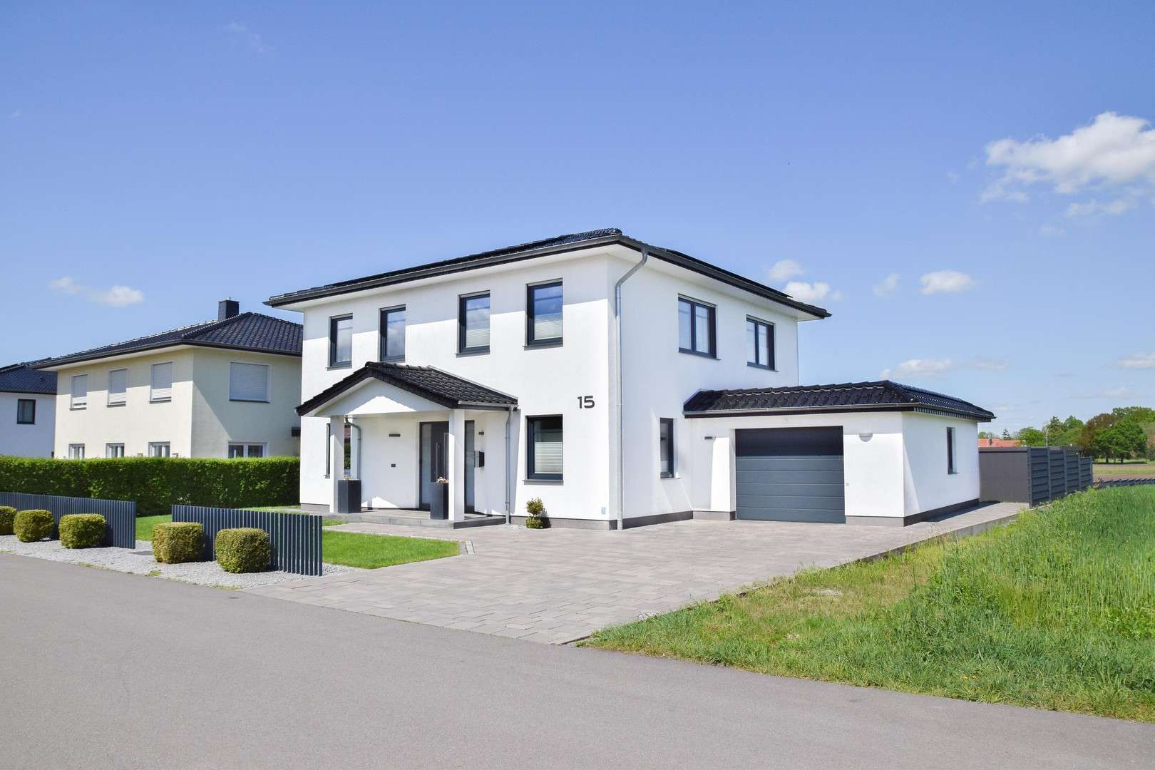 Thumbnail-Haus zum Kaufen in Espelkamp 597.000,00 € 170.58 m²