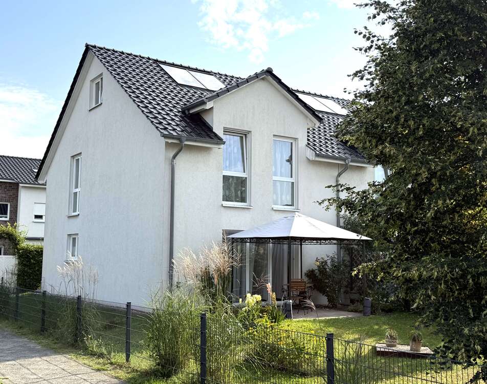 Thumbnail-Haus zum Kaufen in Berlin 699.000,00 € 109 m²