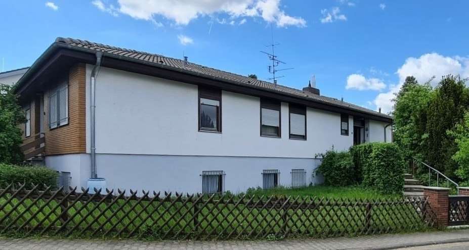 Thumbnail-Haus zum Kaufen in Reinheim 375.000,00 € 211 m²