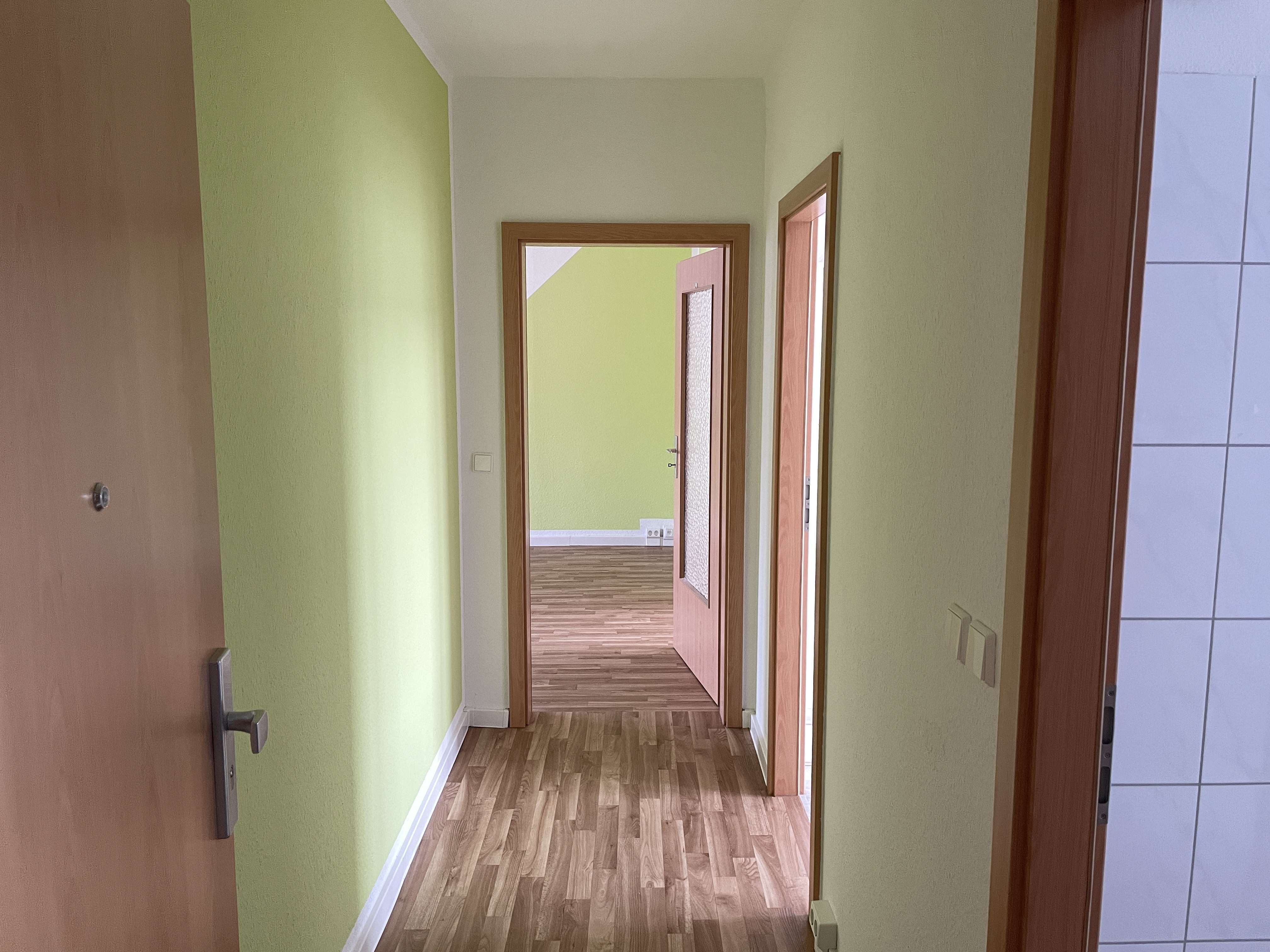 Thumbnail-Wohnung zum Mieten in Querfurt 315,00 € 50.24 m²