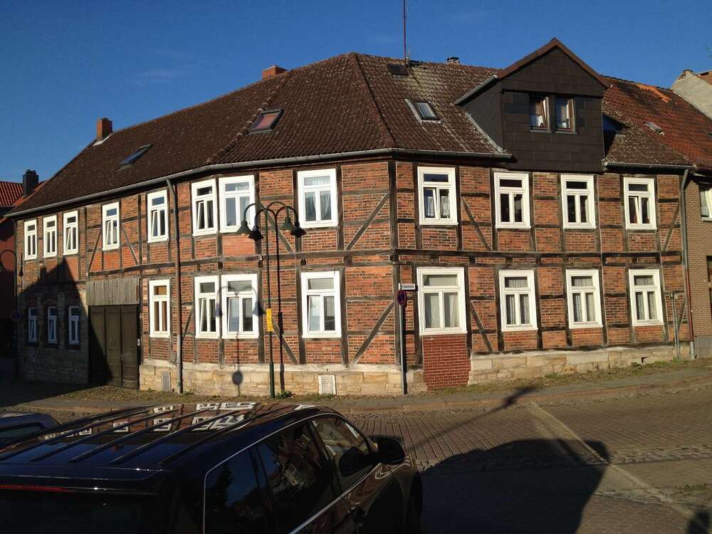 Thumbnail-Haus zum Kaufen in Helmstedt 440.000,00 € 383 m²