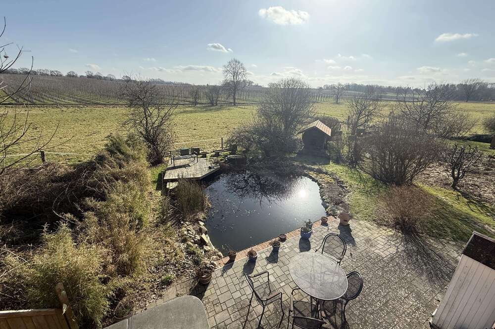 Thumbnail-Haus zum Kaufen in Seevetal 695.000,00 € 140.83 m²