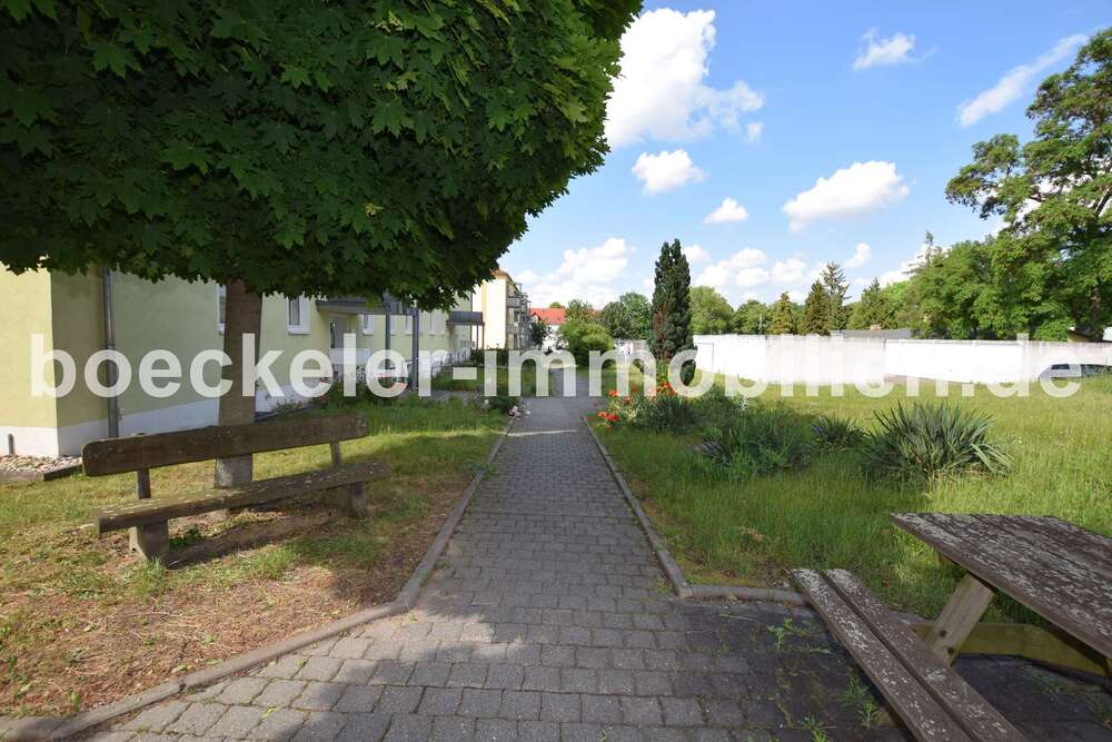Thumbnail-Wohnung zum Mieten in Weißenfels 275,00 € 46.31 m²