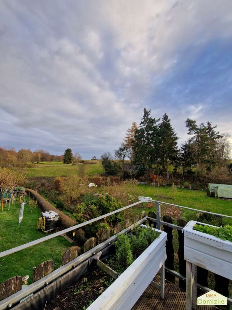 Thumbnail-Wohnung zum Kaufen in Heidenrod Zorn 245.000,00 € 140 m²