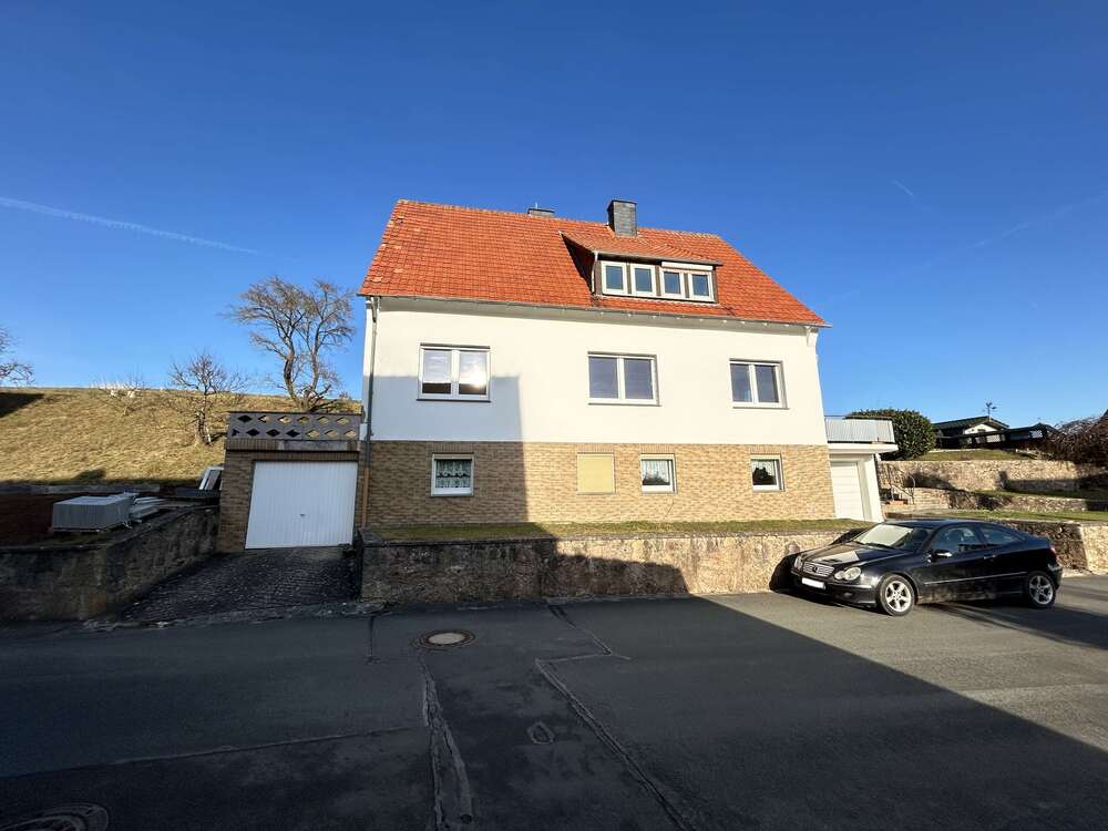 Thumbnail-Haus zum Kaufen in Marsberg-Leitmar 185.000,00 € 212 m²