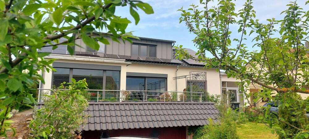 Thumbnail-Haus zum Kaufen in Herrenberg 1.250.000,00 € 186 m²