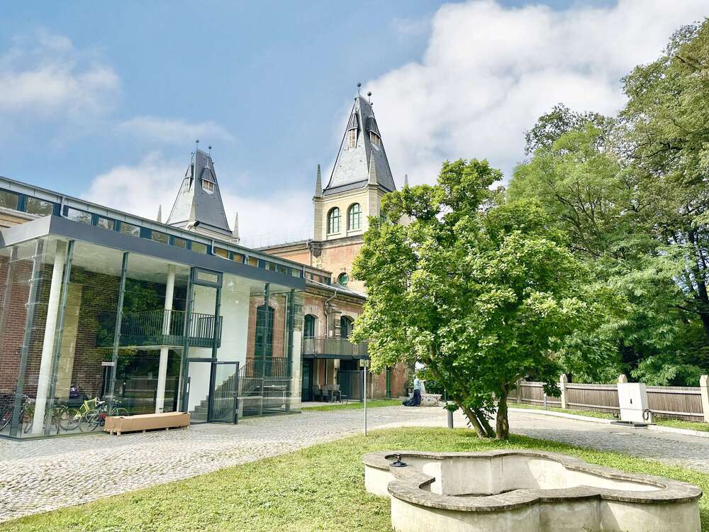 Thumbnail-Wohnung zum Kaufen in Dresden 897.000,00 € 202.87 m²