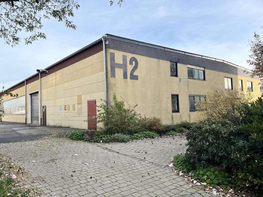 Thumbnail-Halle in Haßfurt 5.000,00 € 1600 m²