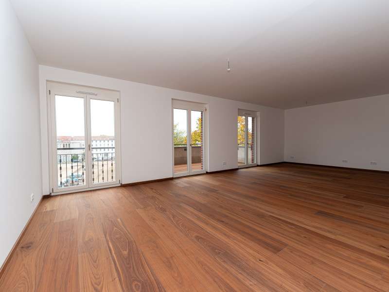 Thumbnail-Wohnung zum Mieten in Frankfurt (Oder) 1.552,59 € 119.43 m²