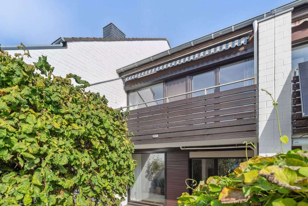 Thumbnail-Haus zum Kaufen in Laatzen 375.000,00 € 129 m²