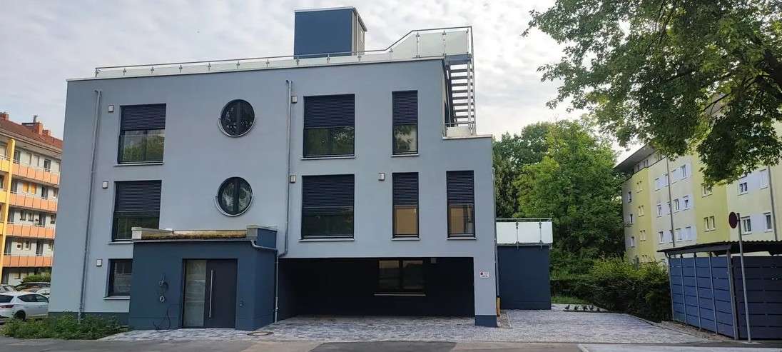 Thumbnail-Wohnung zum Mieten in Fürth 1.900,00 € 134.43 m²