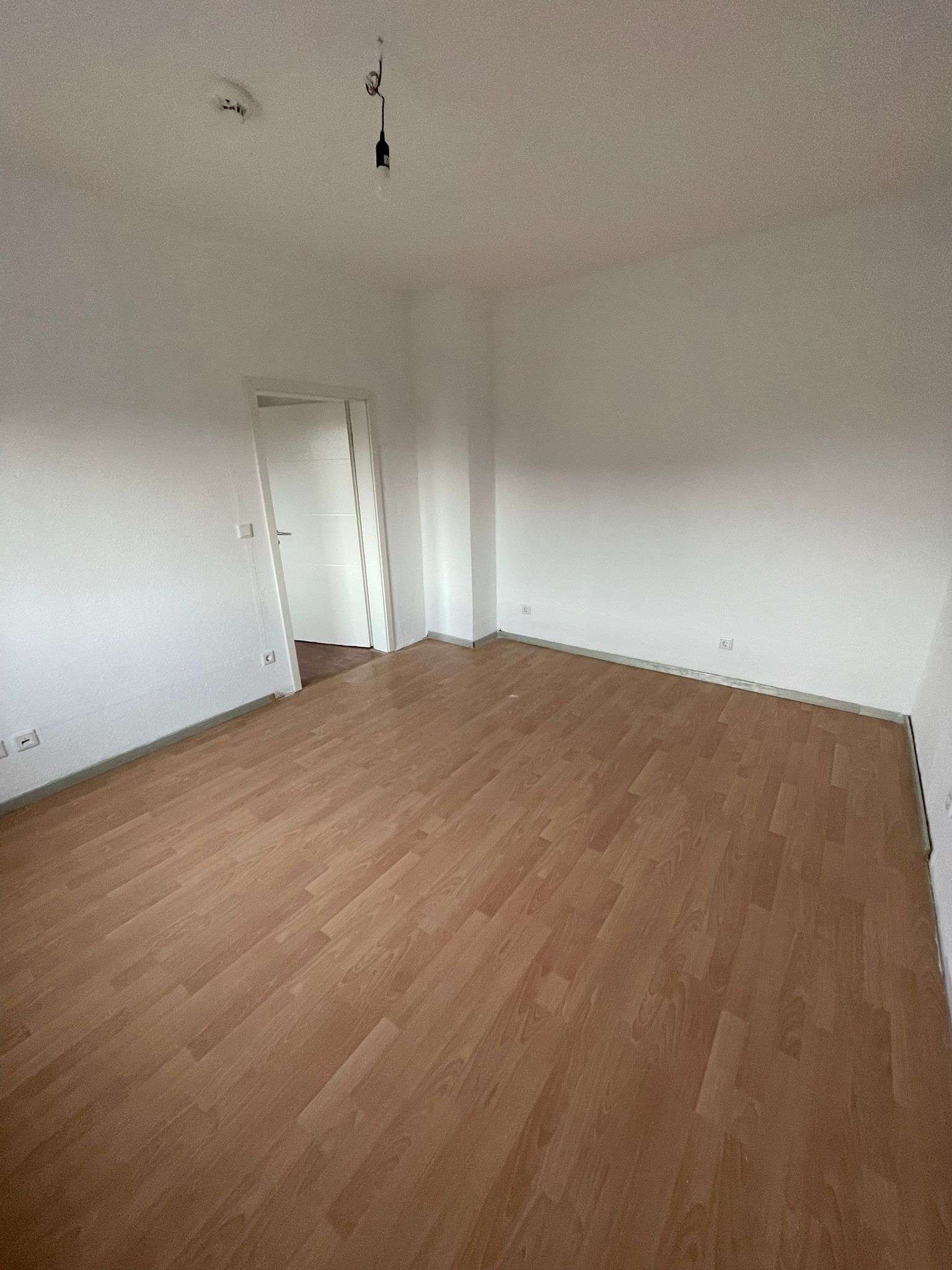 Thumbnail-Wohnung zum Mieten in Essen 395,00 € 53.46 m²