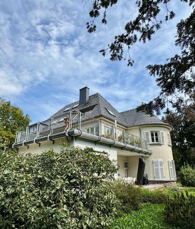 Thumbnail-Wohnung zum Mieten in Radebeul 1.320,00 € 108.93 m²