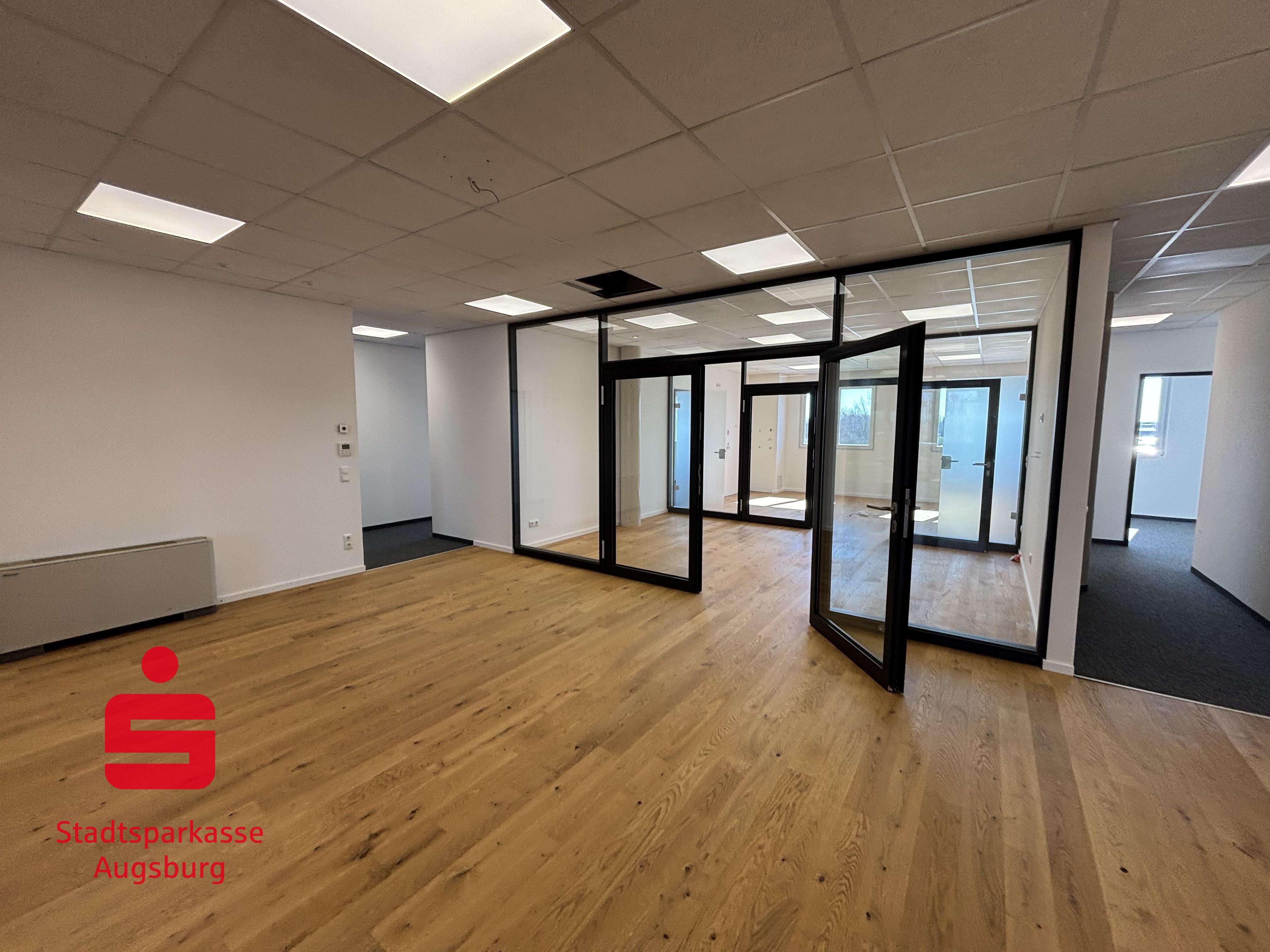 Thumbnail-Büro in Gersthofen 3.250,00 € 325 m²