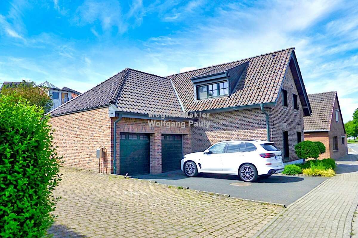 Thumbnail-Haus zum Kaufen in Viersen-Hausen 488.000,00 € 166 m²