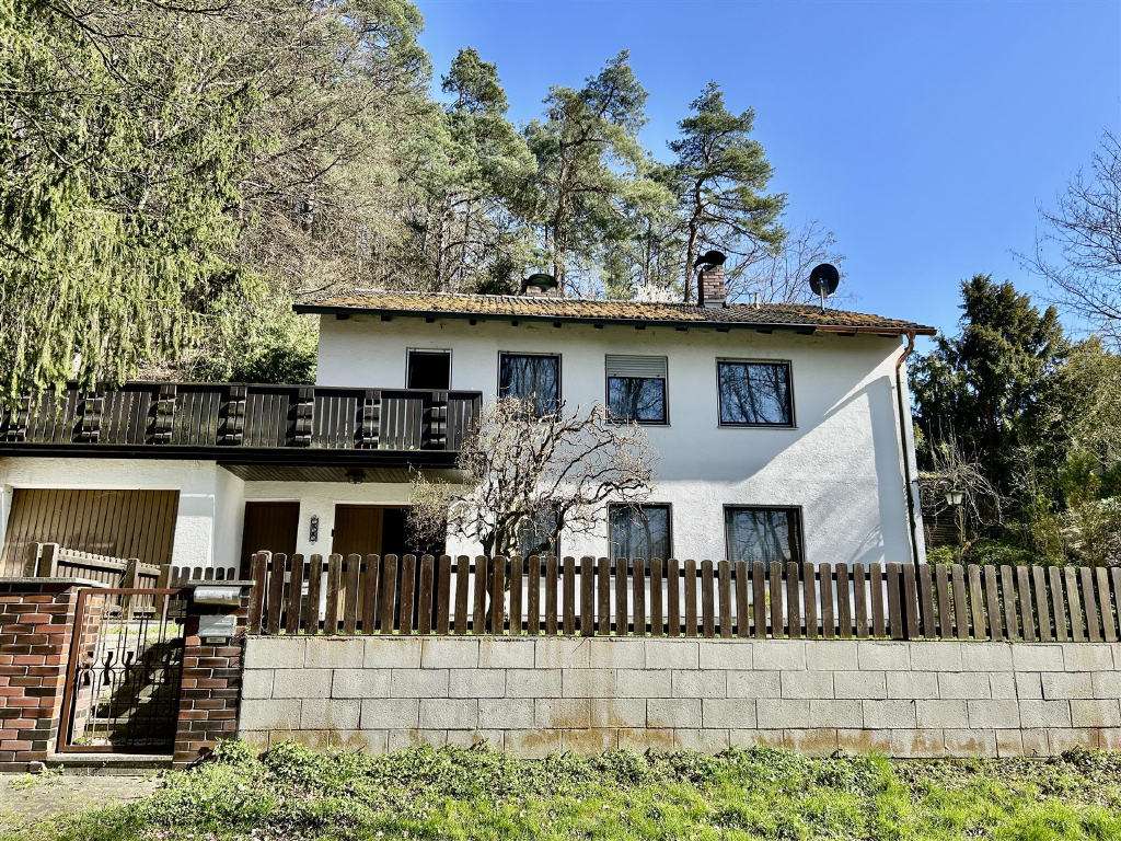 Thumbnail-Haus zum Kaufen in Landshut-Achdorf 450.000,00 € 138 m²