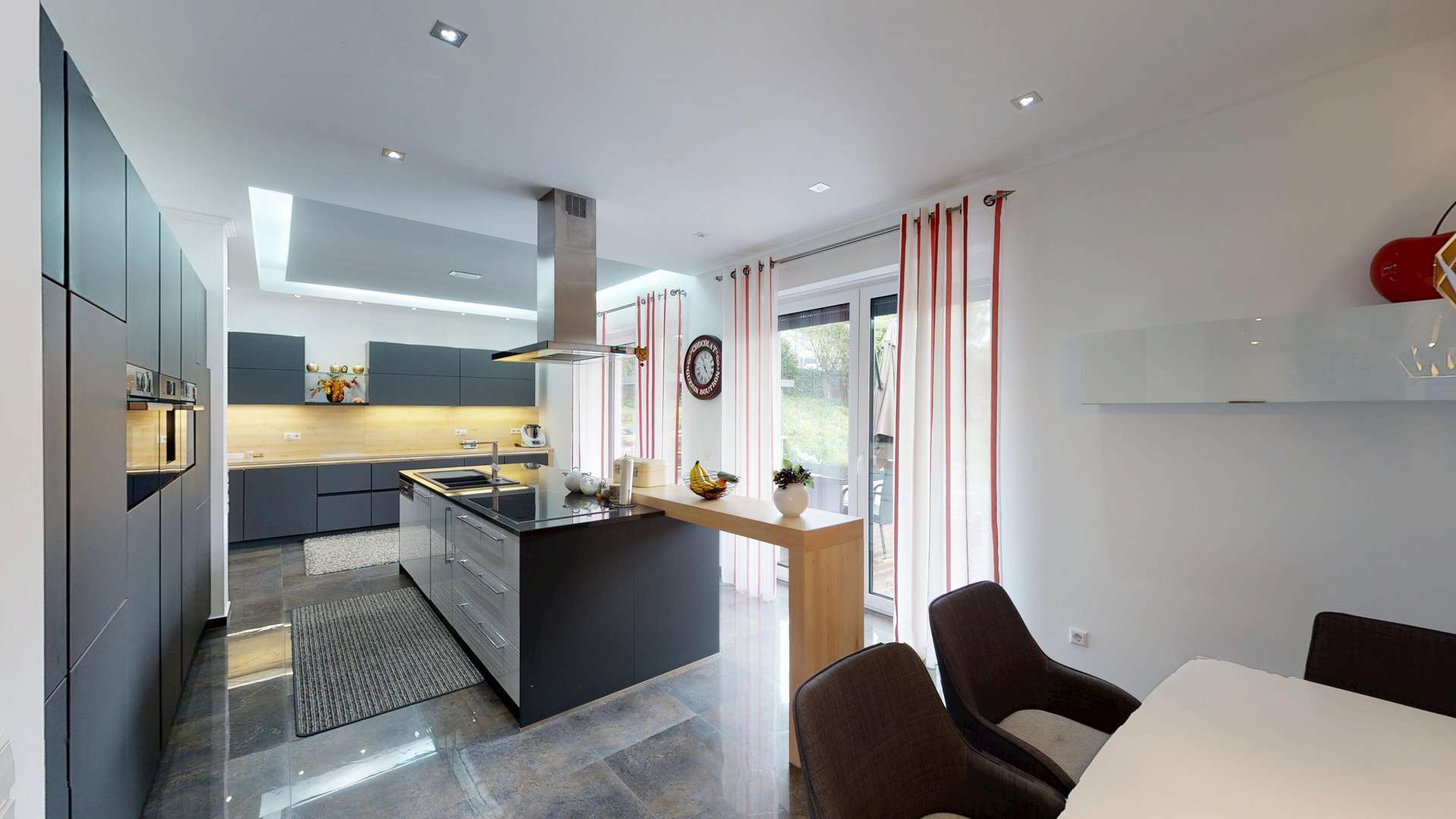 Thumbnail-Wohnung zum Mieten in Stockach 2.200,00 € 231 m²