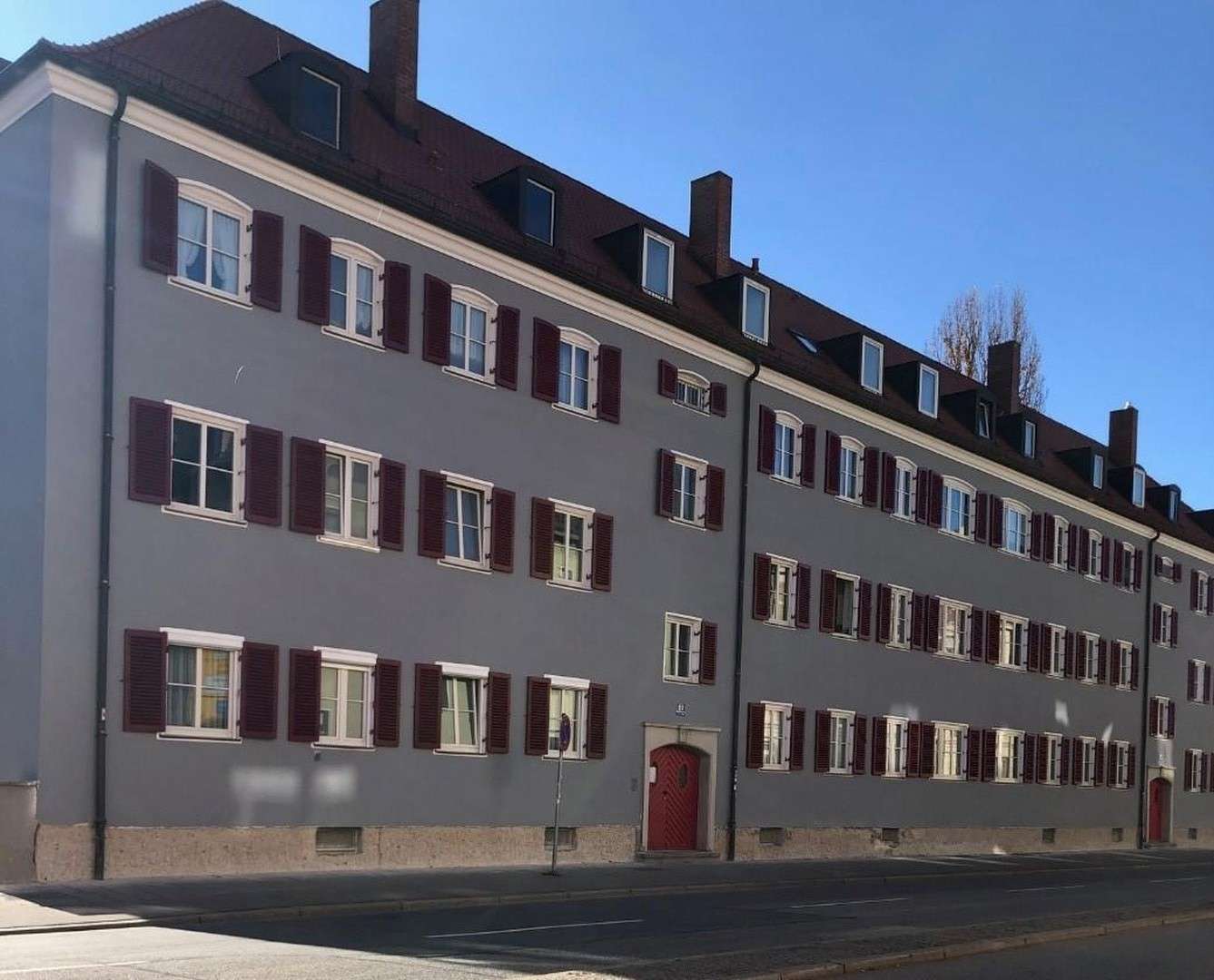 Thumbnail-Wohnung zum Mieten in Regensburg 1.053,00 € 70.22 m²