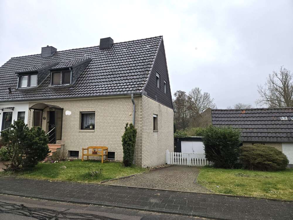 Thumbnail-Haus zum Kaufen in Elsdorf 125.000,00 € 92 m²