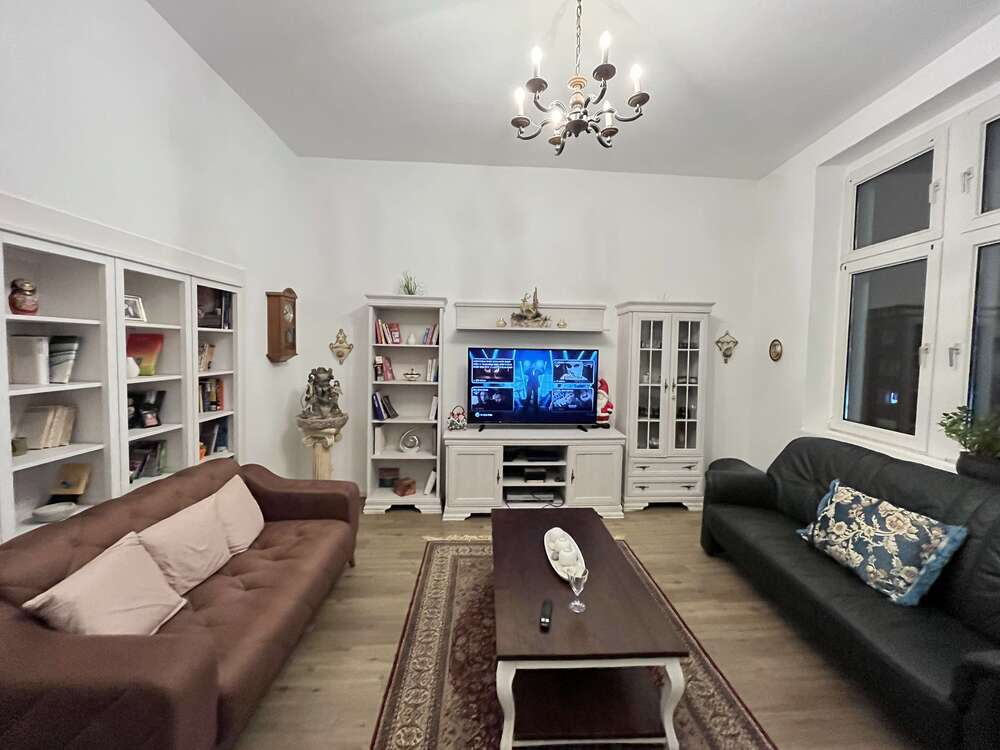 Thumbnail-Wohnung zum Kaufen in Düsseldorf 389.000,00 € 106.04 m²