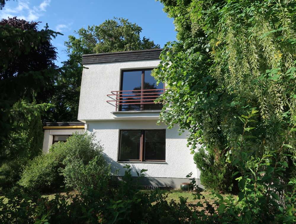 Thumbnail-Haus zum Kaufen in Berlin-Kladow 700.000,00 € 179 m²