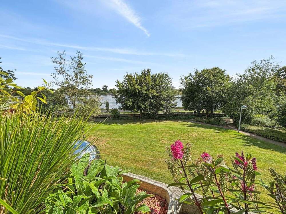 Thumbnail-Wohnung zum Kaufen in Bonn 419.000,00 € 96.8 m²