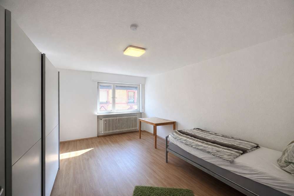 Thumbnail-Wohnung zum Mieten in Mannheim Waldhof 400,00 € 80 m²