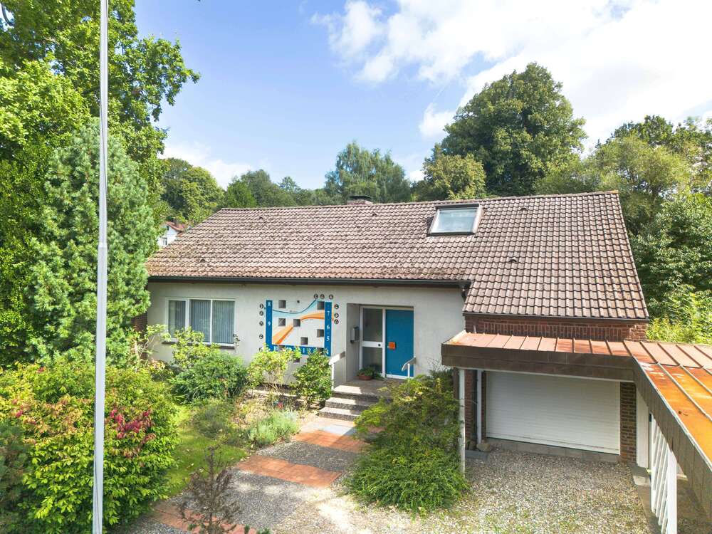 Thumbnail-Haus zum Kaufen in Rosdorf 275.000,00 € 210 m²