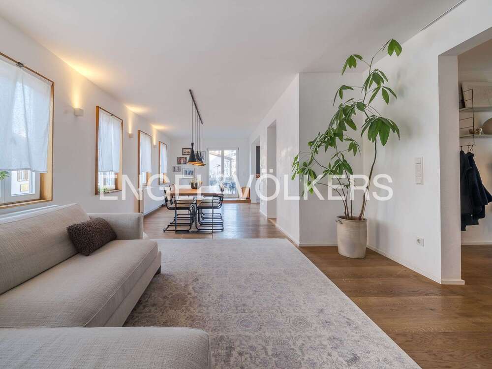 Thumbnail-Haus zum Kaufen in Oberursel (Taunus) 1.980.000,00 € 260 m²