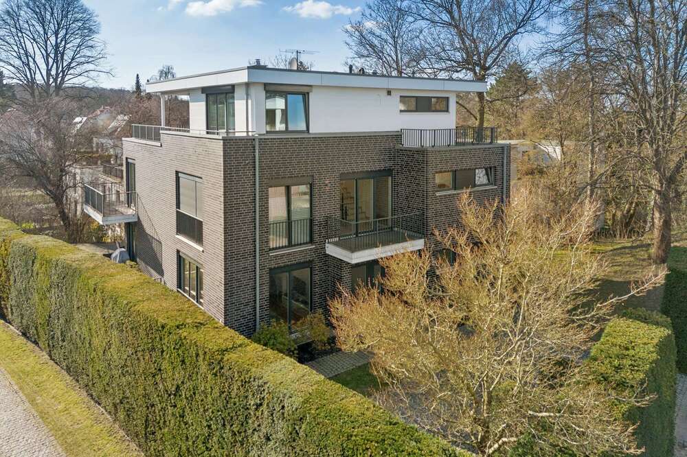 Thumbnail-Haus zum Kaufen in Hamburg 2.990.000,00 € 355 m²