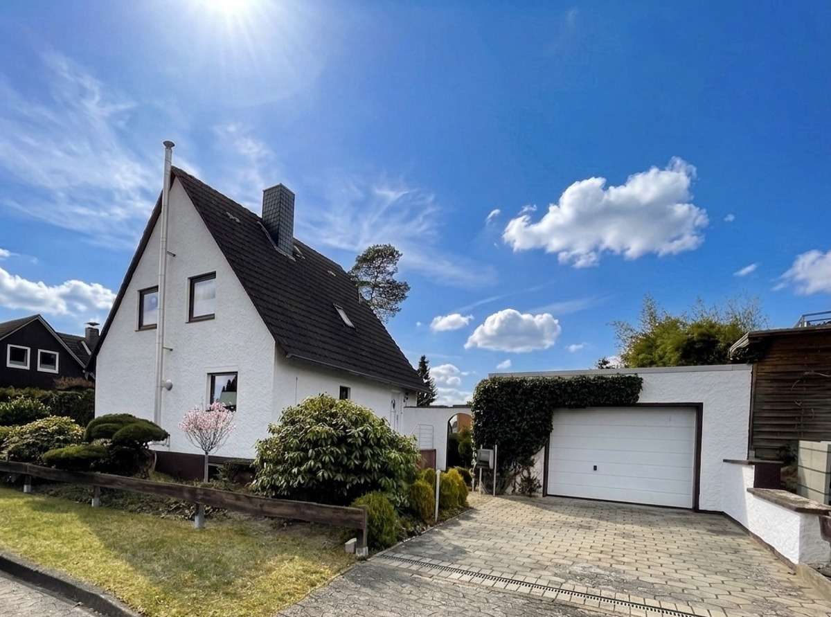 Thumbnail-Haus zum Kaufen in Hambühren 279.000,00 € 100 m²