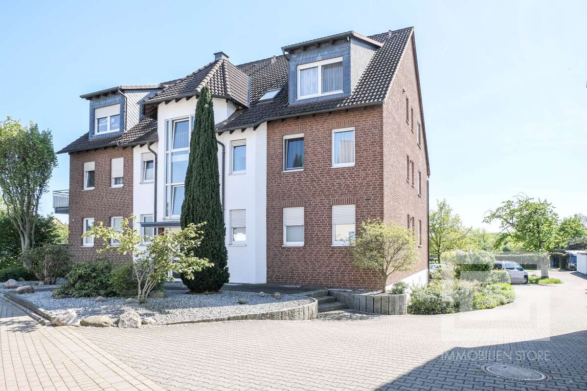 Thumbnail-Haus zum Kaufen in Monheim am Rhein 1.990.000,00 € 567.94 m²