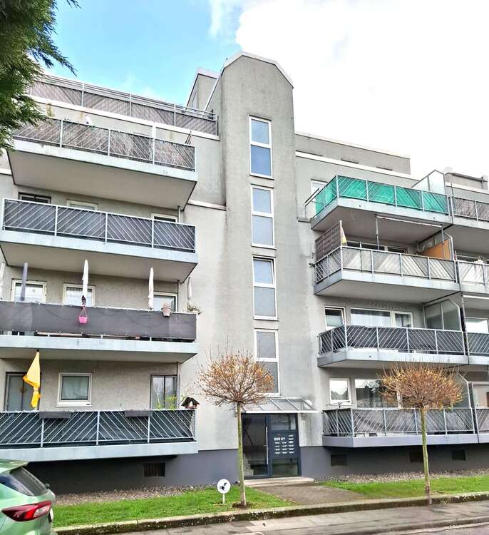 Thumbnail-Wohnung zum Kaufen in Köln 287.000,00 € 74.36 m²