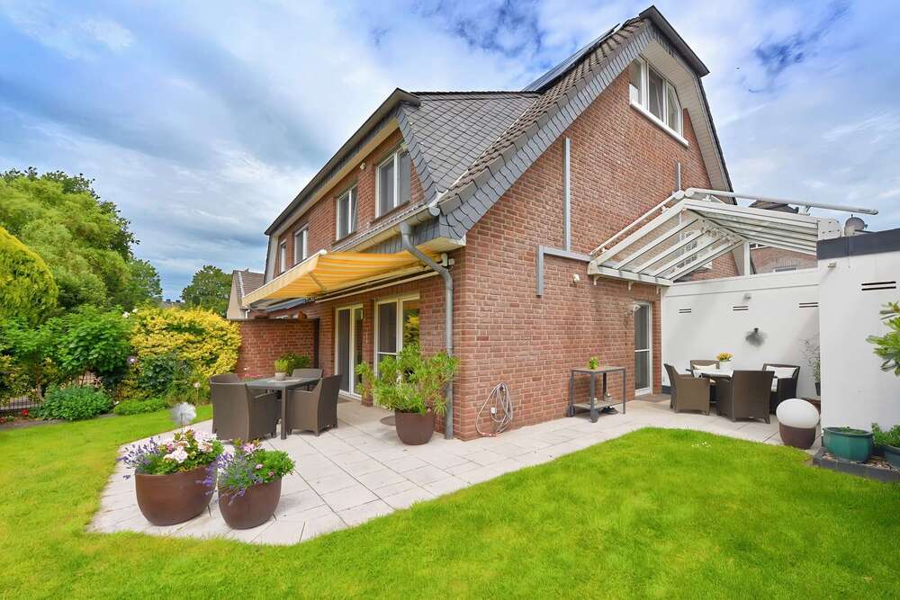 Thumbnail-Haus zum Kaufen in Duisburg 595.000,00 € 123 m²