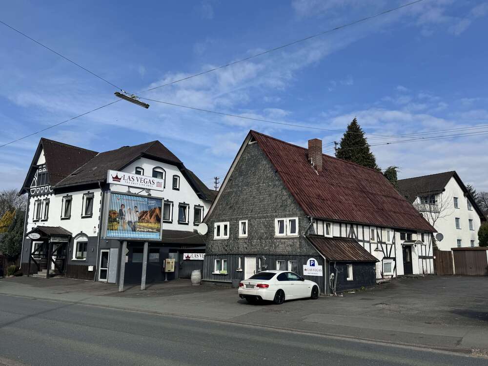 Thumbnail-Wohnung zum Mieten in Kreuztal 650,00 € 120 m²