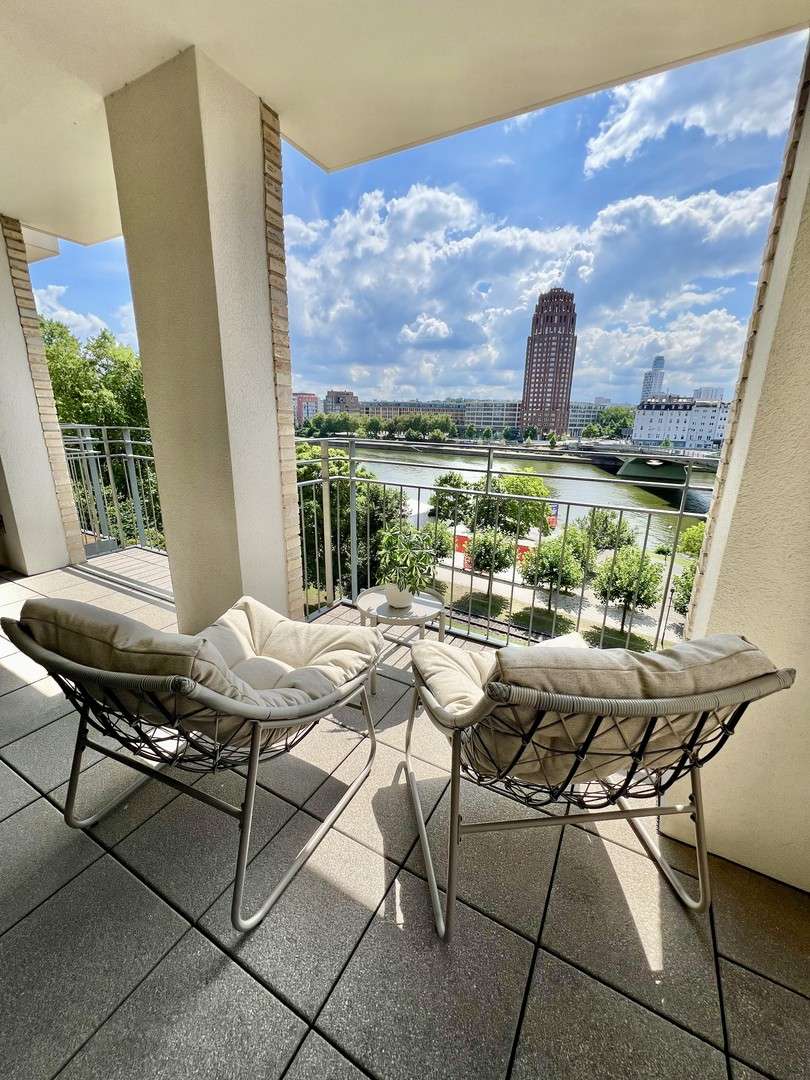Thumbnail-Wohnung zum Mieten in Frankfurt 2.380,00 € 79 m²
