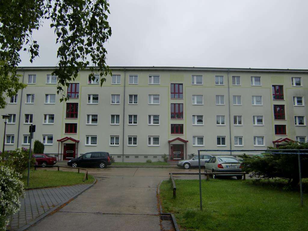 Thumbnail-Wohnung zum Mieten in Hoyerswerda 361,00 € 62.4 m²