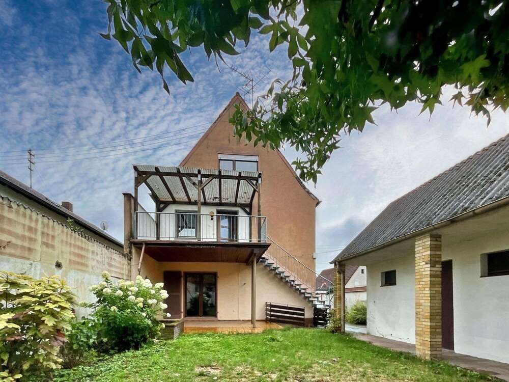 Thumbnail-Haus zum Kaufen in Lingenfeld 395.000,00 € 217 m²